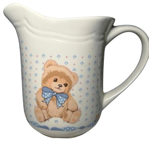 Vintage Tienshan Theodore Country Bear Stoneware Pitcher 32oz Teddy - Picture 1 of 7